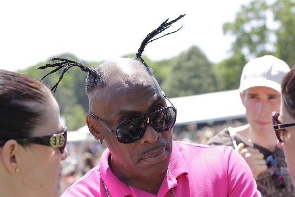 I saw Coolio at the airport before I flew to Colorado. When I landed in Colorado I met Snoop Dogg in the baggage claim. He signed my boarding pass.