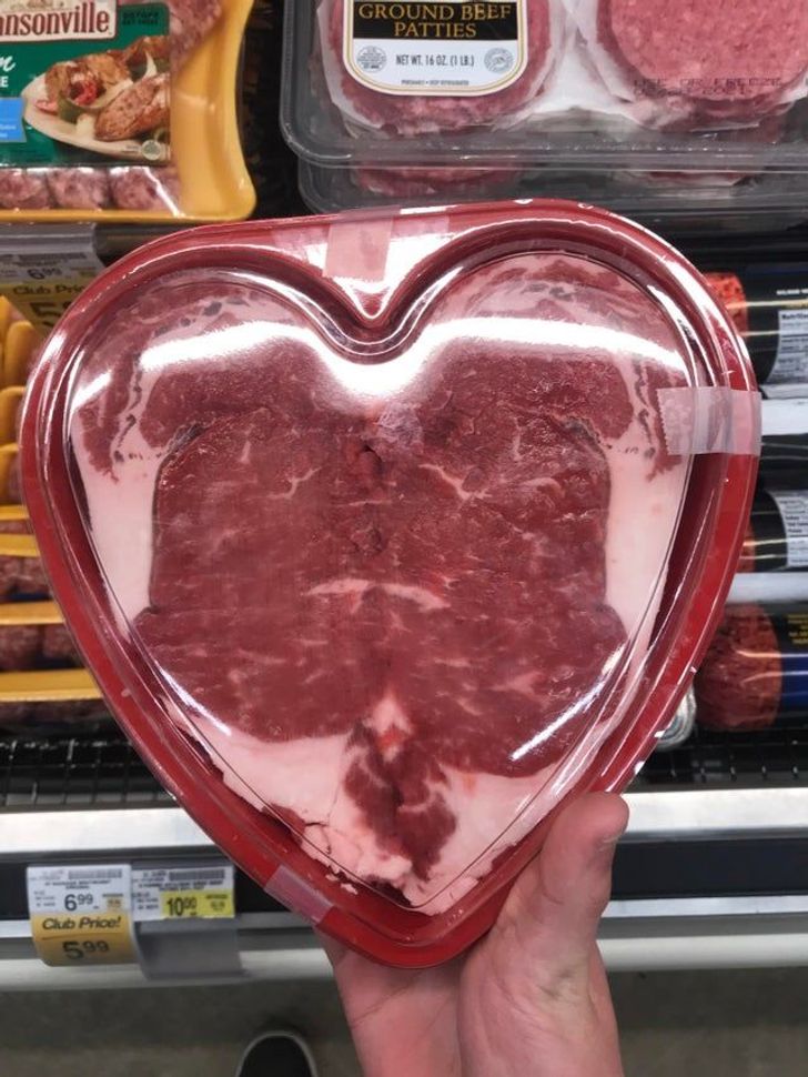 cool pics - heart-shaped beef steaks
