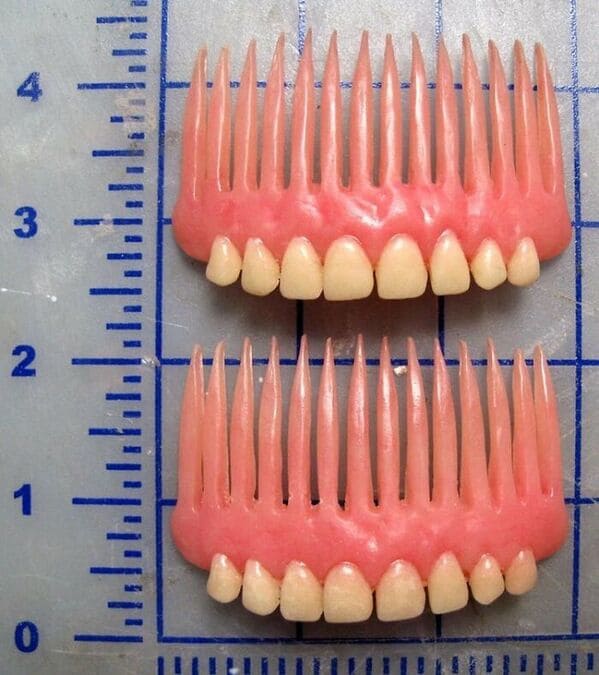 “Dentures Hair Combs”