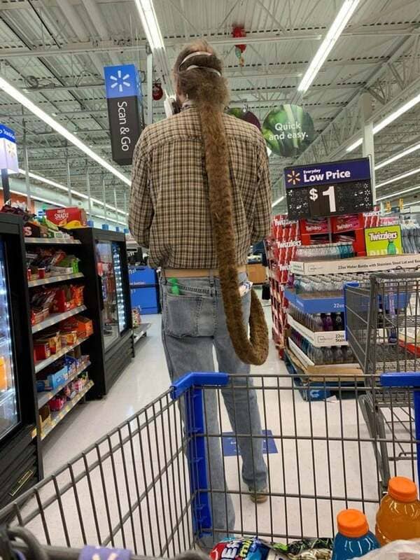 22 WTF Things Seen At Walmart.