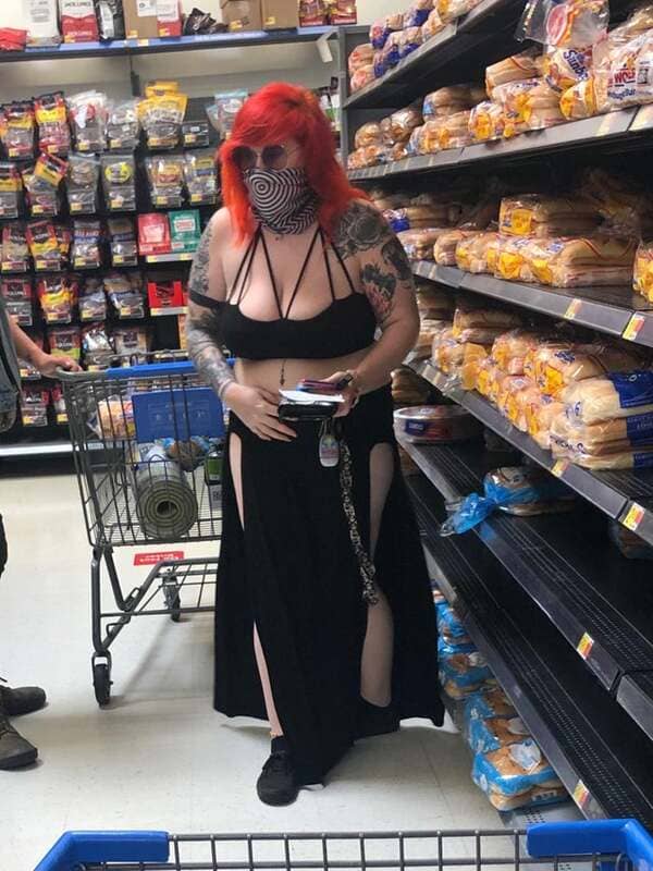 22 WTF Things Seen At Walmart.