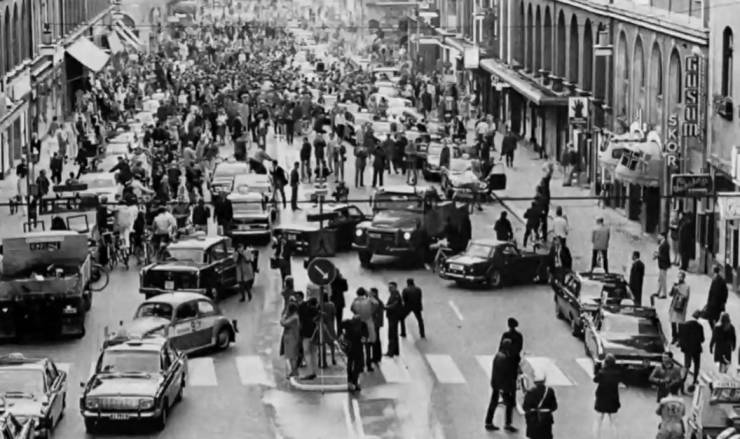 “First morning after Sweden changed from driving on the left side to the right, 1967.”