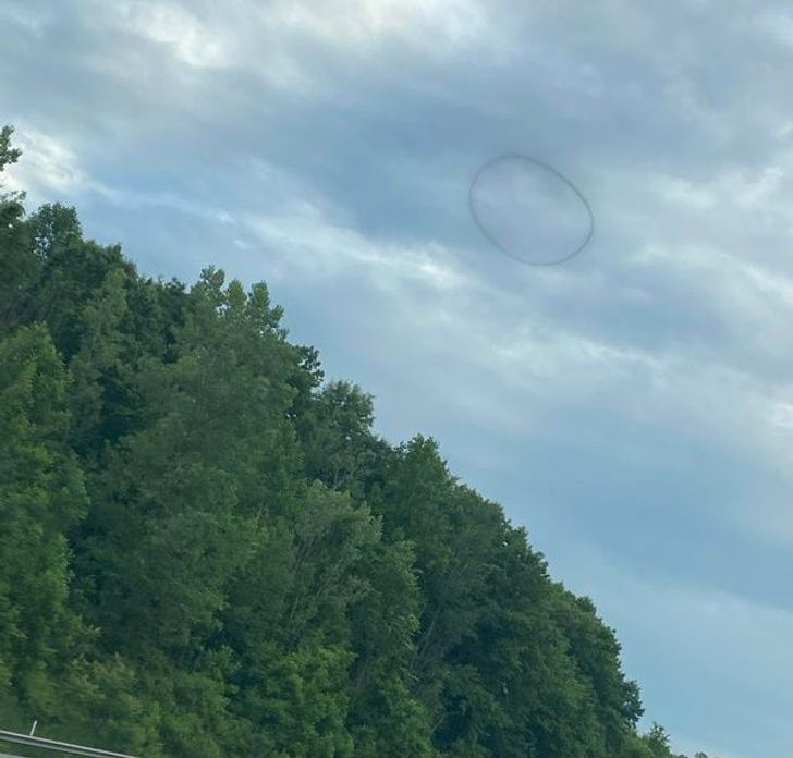 “Today I saw a weird circle in the sky. Lots of folks pulled over to take pics of it.”