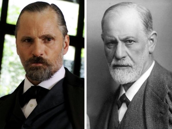 Viggo Mortensen – Sigmund Freud (A Dangerous Method)