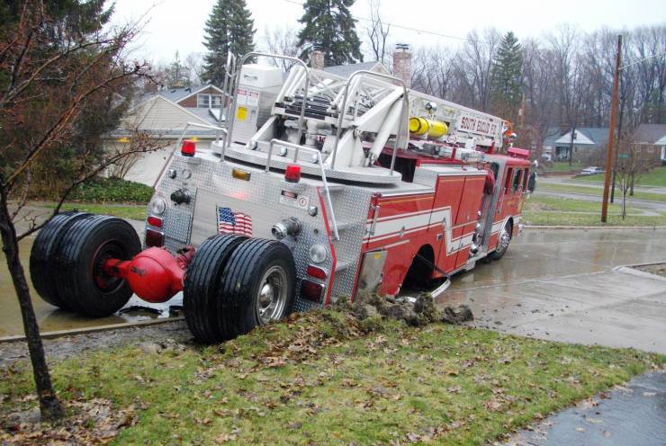 43 People Having One Hell of a Bad Day.