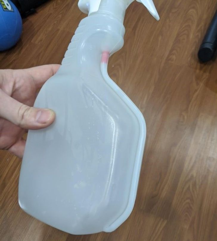 “This spray bottle is engineered so you can use all the liquid in it!”
