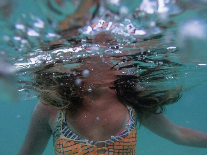 face under water