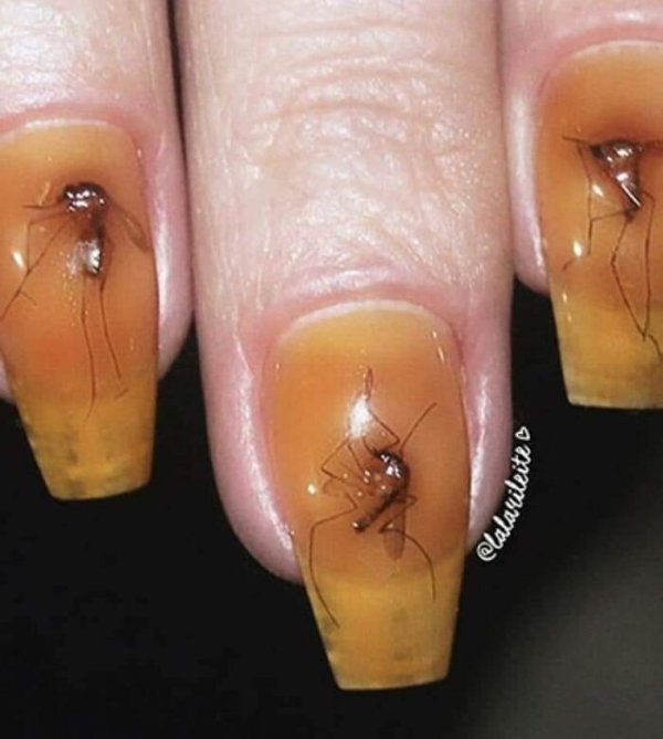 weird fingernails designs