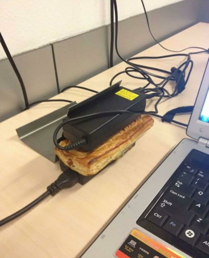 Slpt: Laptop Charger Panini Press