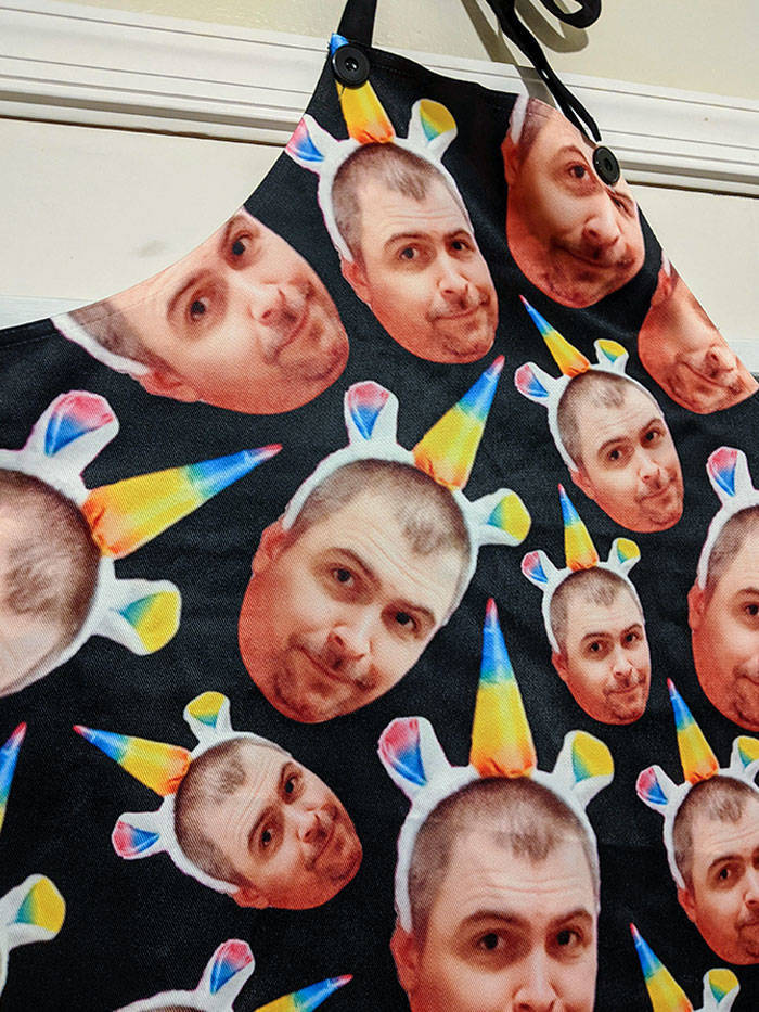 "Etsy Shop Sent The Wrong Apron - Now I Have An Apron With This Random Guy's Face"