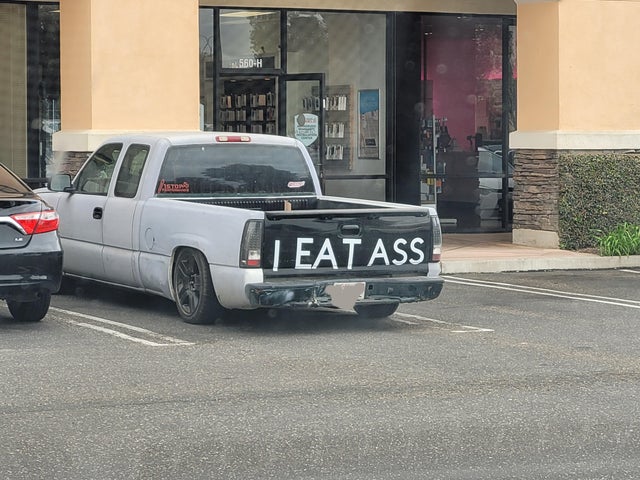pickup truck - 560H el Astoa | Eat Ass