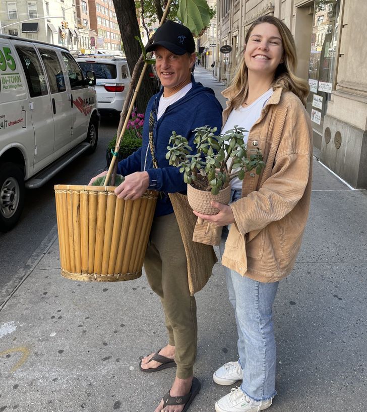 “Woody Harrelson helped us move out of our apartment today. Love you, NYC.”