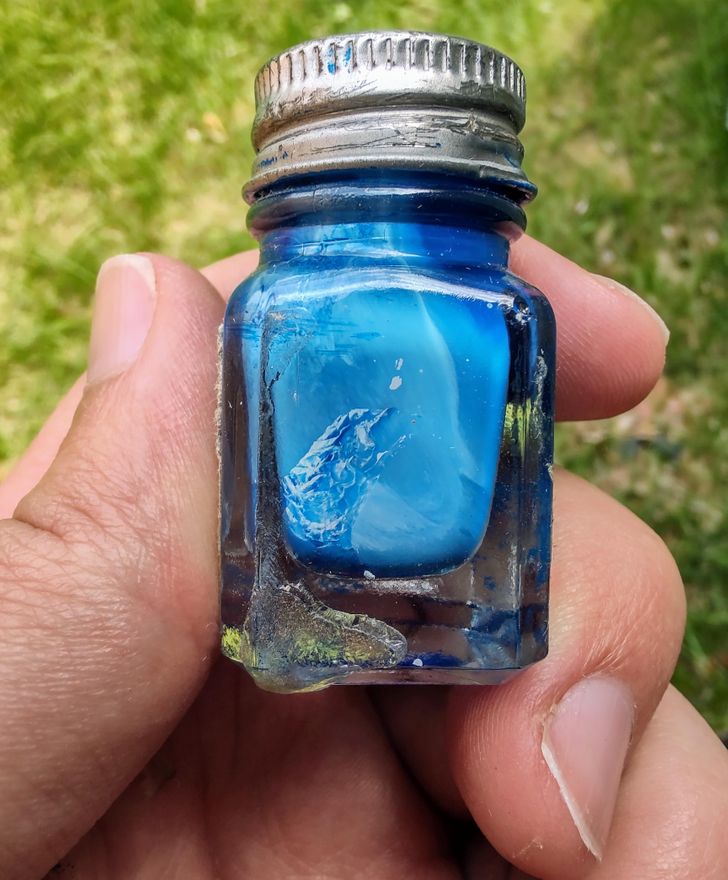 “The way the paint dried in this old bottle looks like a tidal wave.”