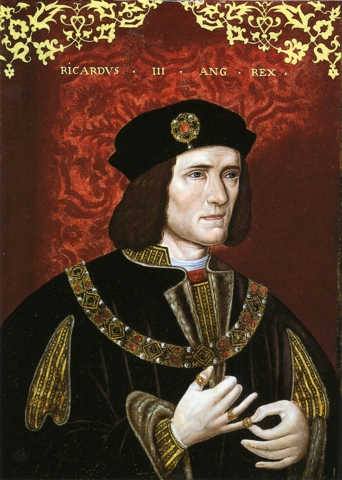 When the monastery that Richard III was buried in was bought by a private entrepreneur, his corpse was lost for centuries. The corpse of the dead king was feared gone, but scientists didn't give up hope. In 2012, they caught a lucky break when an old grave was found buried under a parking lot in Leicester. DNA testing was able to reveal that the bones in the grave were indeed the long lost remains of Richard III.