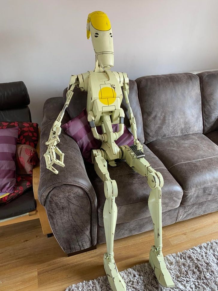 “My son and I 3D-printed a life-size battle droid. Turns out they were quite big.”