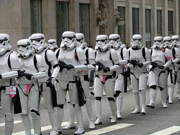 when filming the TV series “The Mandalorian” in 2019, the crew ran out of Stormtrooper costumes, so they reached out to the local branch of a Star Wars fan organization, whose members came to join the filming in their own home-made Stormtrooper costumes”