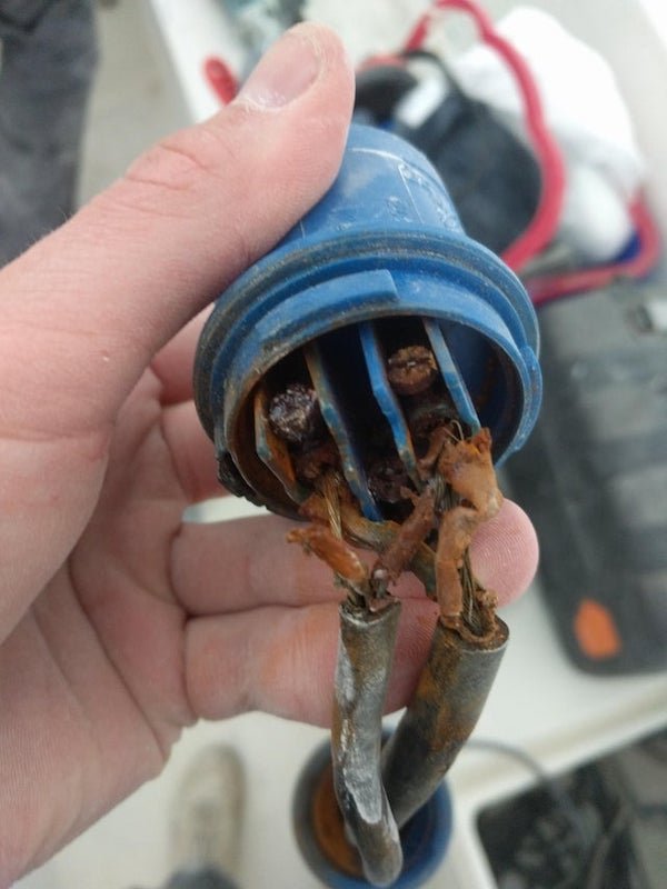 shore power cable after ~8 years exposure to salty air and moisture