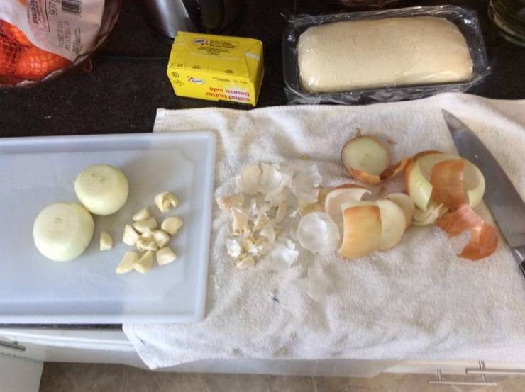 “Peeling onions and garlic on an old tea towel makes for easy clean up and less skins floating around the kitchen.”