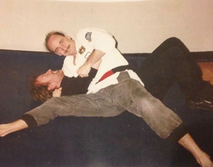 chuck norris pinned by my dad