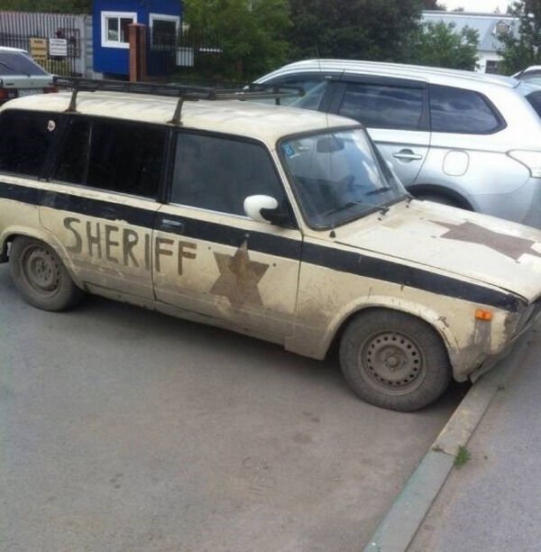 family car - Sheriff