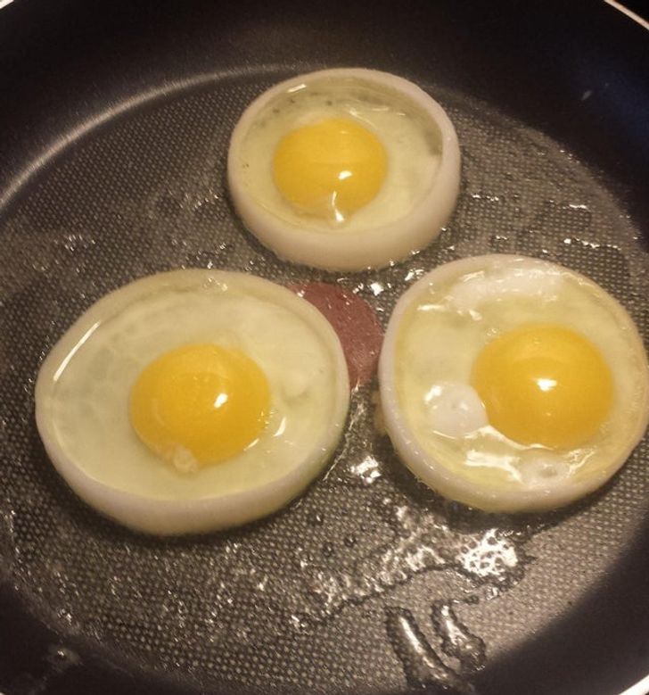 “Cook your eggs in onion rings for a perfectly shaped fried egg ready to go in a sandwich!”