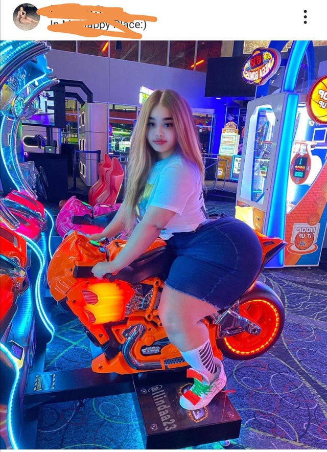 21 People Who Failed At Photoshop.