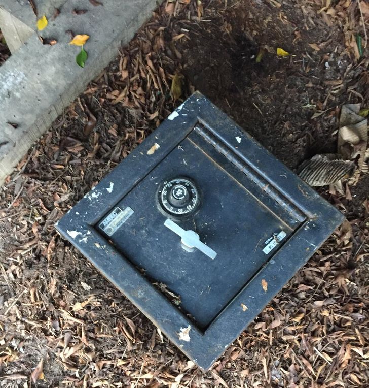 “So we found this safe at our new home.”