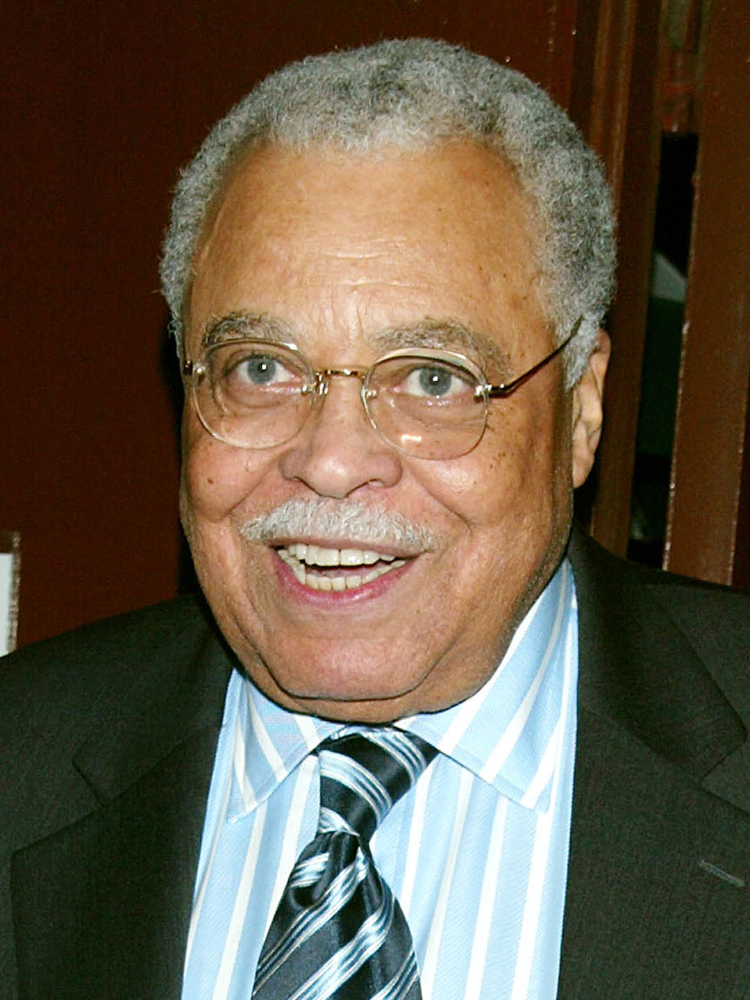 “I sat by James Earl Jones on a plane when I was a little kid. He was so nice. I asked him to say famous lines from the Star Wars movie, and he happily obliged. At the end of the trip, he shook my little hand and said, ‘May the Force be with you!’ What a kind gentleman.”