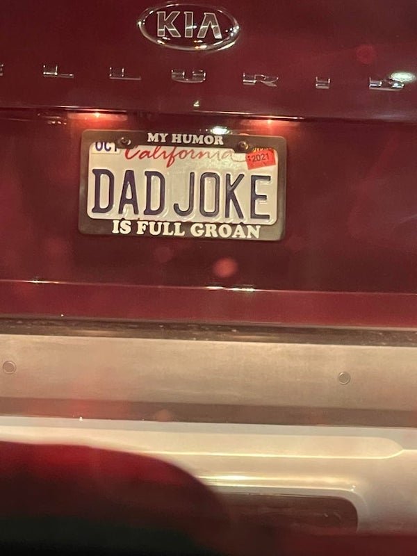 This dad is committed to his jokes.