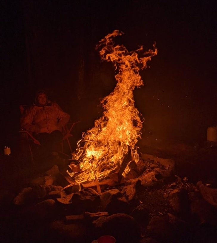 “The pic I took of this fire looks like a deer”