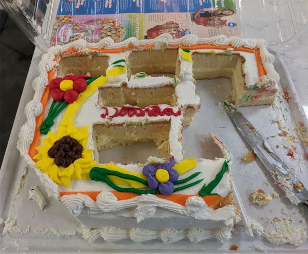 bad cake slice -