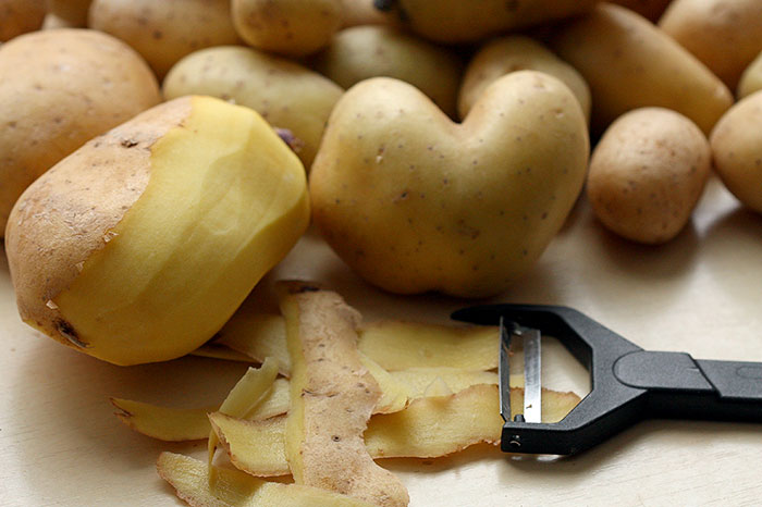 potatoes peels