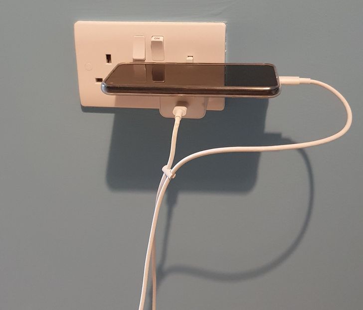 “Just saw my partner charging her phone like this. For years, I’ve left my phone charging on the floor like a doofus!”