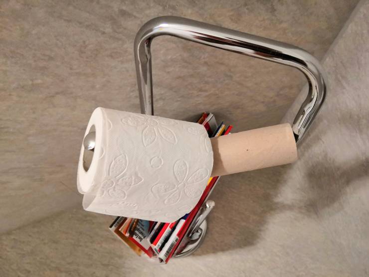 "This person's sister who replaced the toilet paper roll like this and then just walked away...SHE JUST WALKED AWAY"