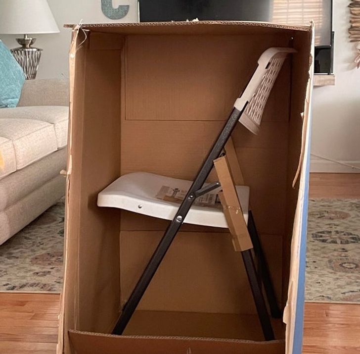 “How Walmart shipped a folding chair”