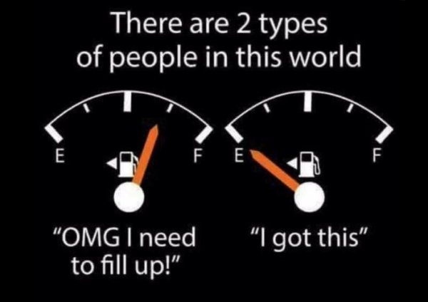 two types of people - interactive funny posts - There are 2 types of people in this world E Fe F "Omgi need to fill up!" "I got this"