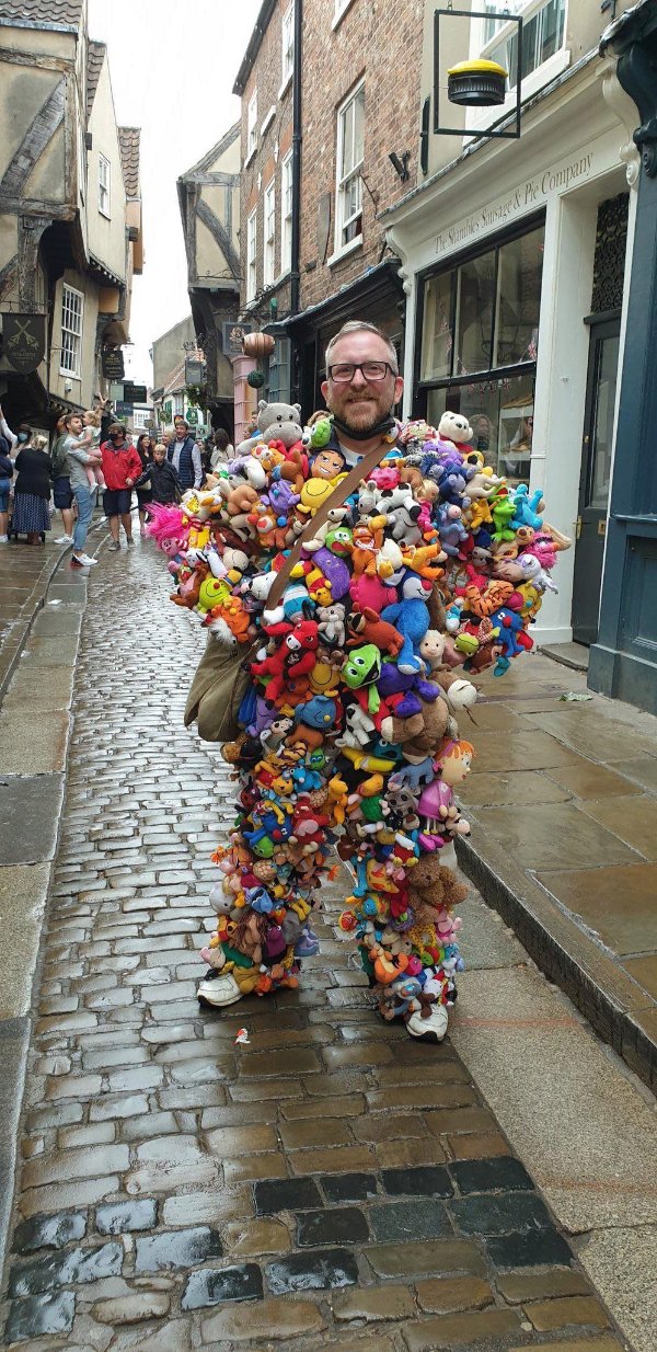 “This man’s suit consisting of 333 soft toys weighing 12kg.”
