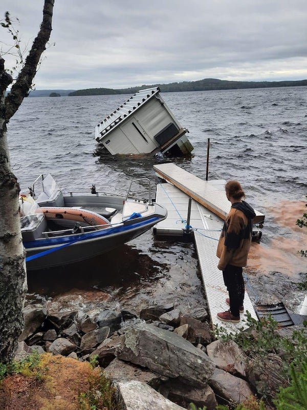 34 People Having a Really Bad Day.