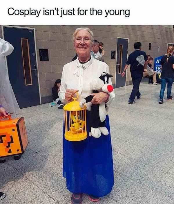 looney tunes granny cosplay - Cosplay isn't just for the young A Fr Cac