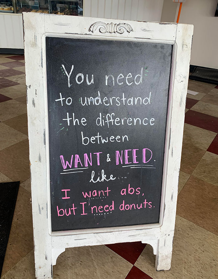 30 Funny Signs Spotted In The Wild.