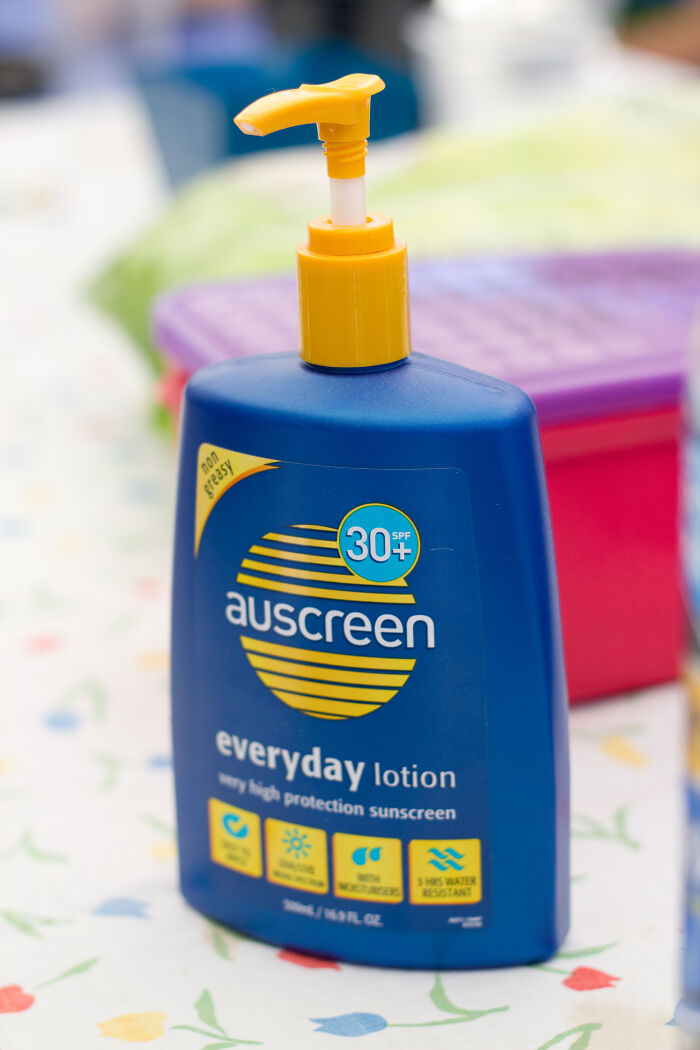 getting old moments - sunblock de costa rica - non greasy 30% auscreen everyday lotion w protection sunscreen Selor
