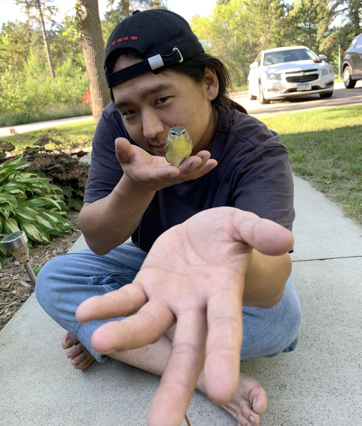 “This bird decided to just come chill, so we struck a pose together.”