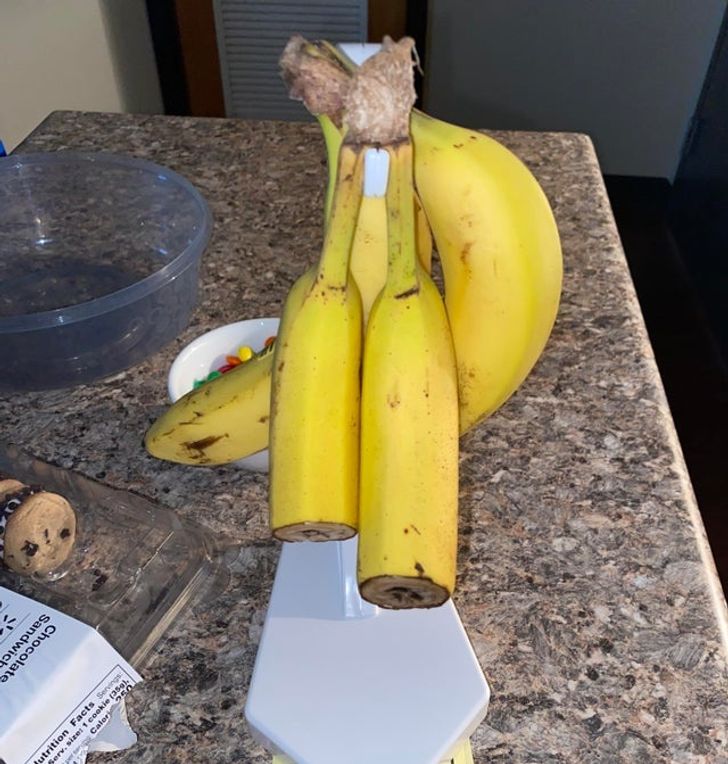 “How my roommate chooses to eat his bananas.”