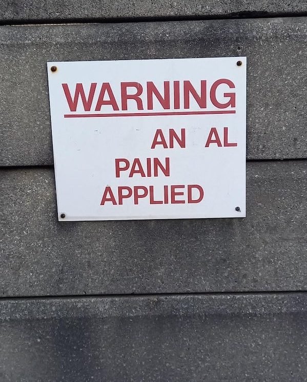 don t dial 911 - Warning An Al Pain Applied