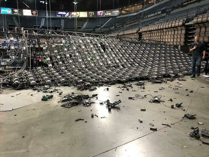 $300k Video Wall Came Down In Vegas