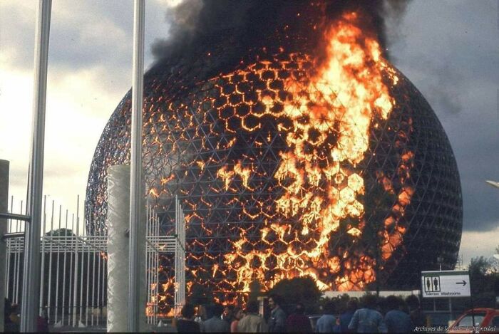 On May 20, 1976, During Structural Renovations, A Fire Burned Away The Montreal's Biosphère Transparent Acrylic Dome