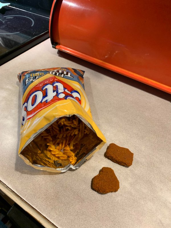 “Opened my Honey BBQ Fritos and they didn’t taste too flavorful. After some investigating, I found the reason why.”