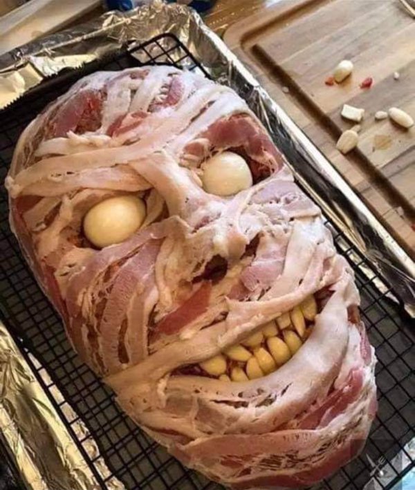 pics full of nope - lamb and mutton looks like a face