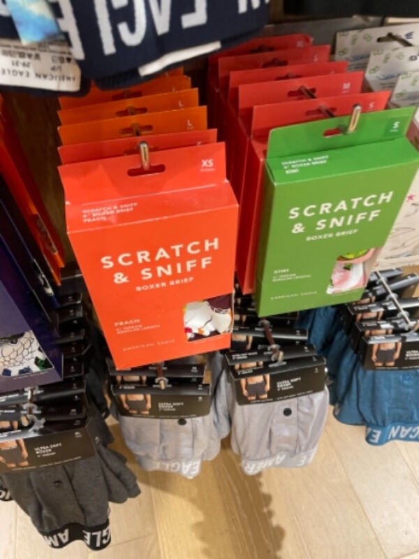pics full of nope - Ve On Xs Scratch & Sniff Scratch & Sniff Boxer Brief a Noy 1193 w 113