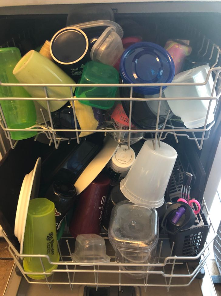 “This is how my wife loads the dishwasher.”